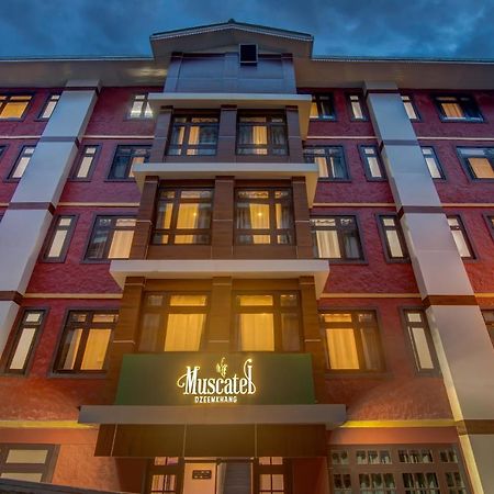 Muscatel Central Hotel - Dzeemkhang ガントク エクステリア 写真